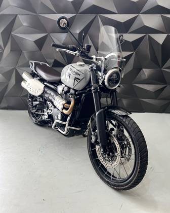 TRIUMPH BONNEVILLE SCRAMBLER 1200 X TRIUMPH BONNEVILLE SCRAMBLER 1200 X